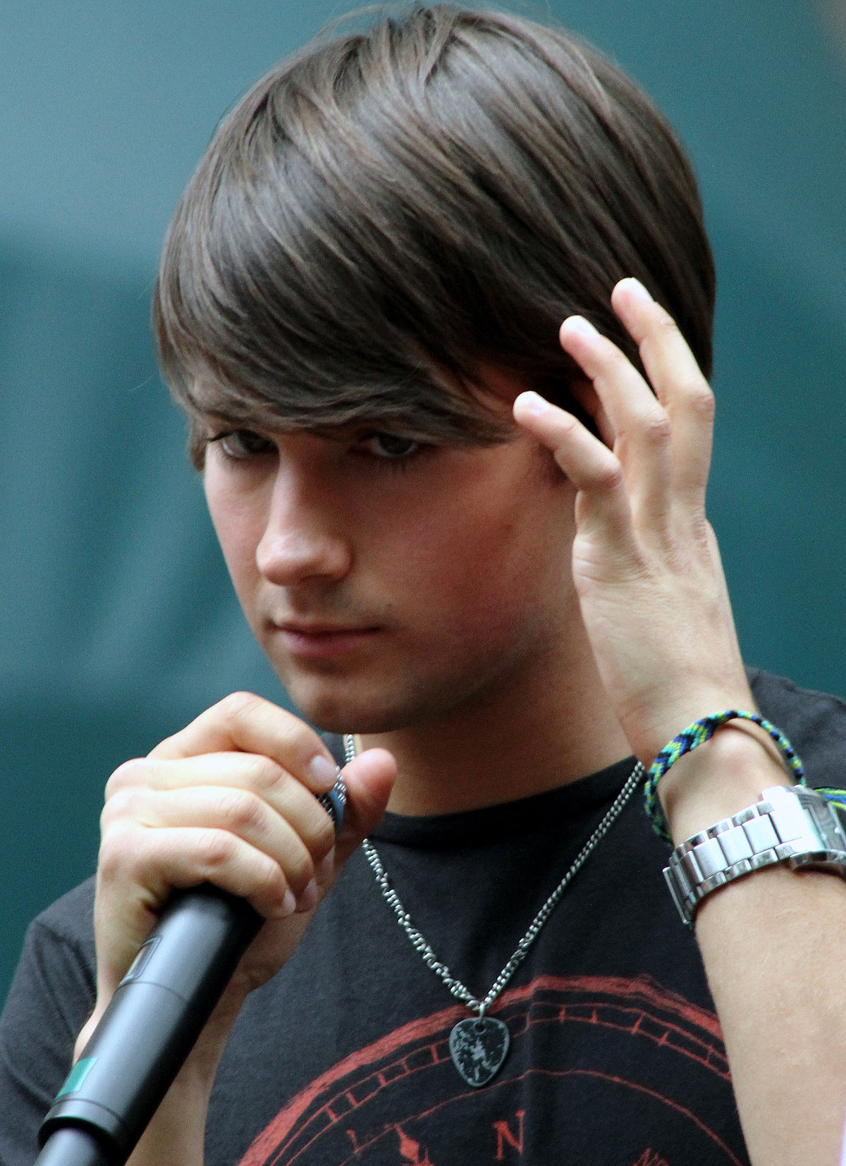 1200px James Maslow BTR Paparazzo 